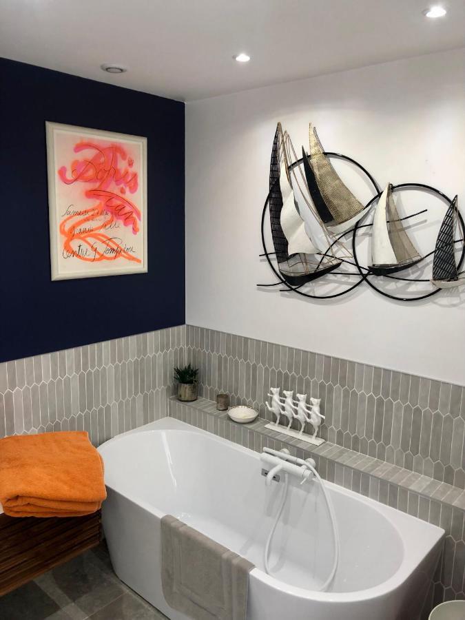 Chambre Dans Hotel Particulier 18E Siecle Hyper Centre La Rochelle Λα Ροσέλ Εξωτερικό φωτογραφία