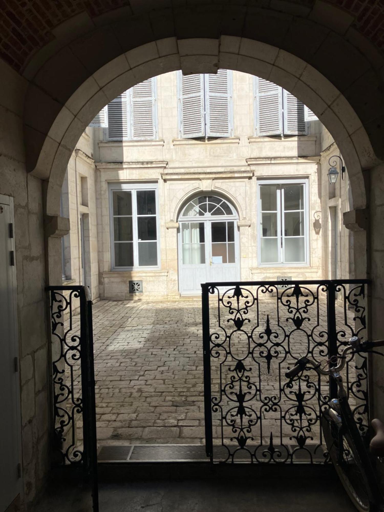 Chambre Dans Hotel Particulier 18E Siecle Hyper Centre La Rochelle Λα Ροσέλ Εξωτερικό φωτογραφία