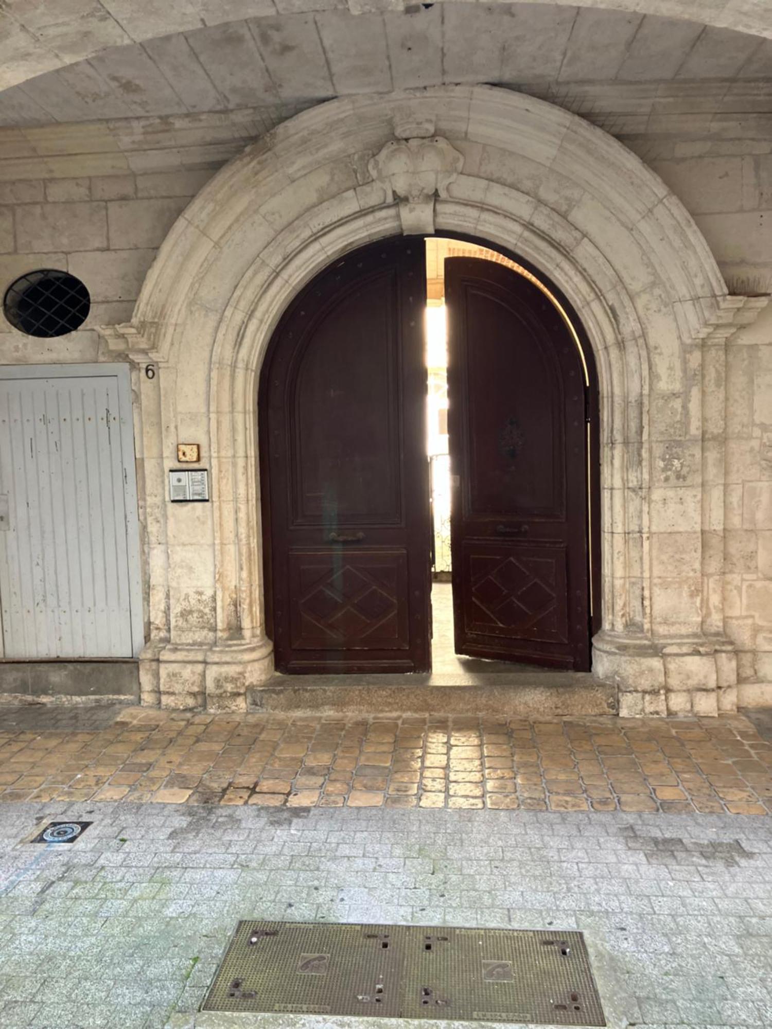 Chambre Dans Hotel Particulier 18E Siecle Hyper Centre La Rochelle Λα Ροσέλ Εξωτερικό φωτογραφία